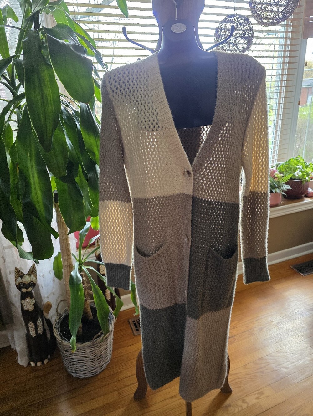 Amaryllis Long Colorblock Button-Up Oversized Cardigan Sweater With pockets